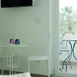 Seaside Bed & Breakfast 4*
