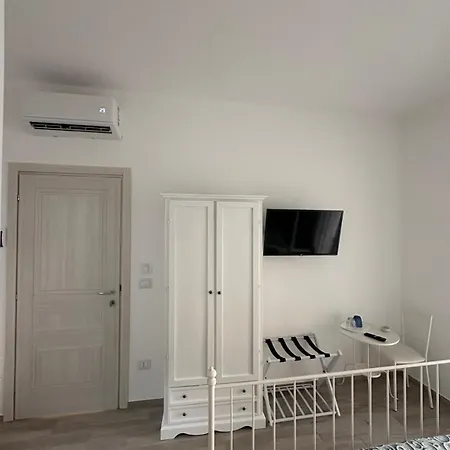 Seaside 4*
