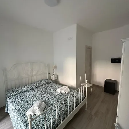 Bed & Breakfast Seaside Praia a Mare